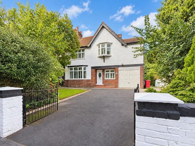 4 bedroom semi detached house for sale