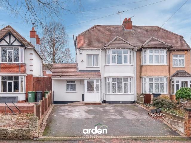 4 bedroom semi detached house for sale