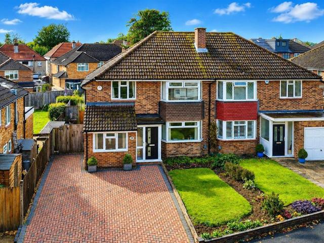 4 bedroom semi detached house for sale