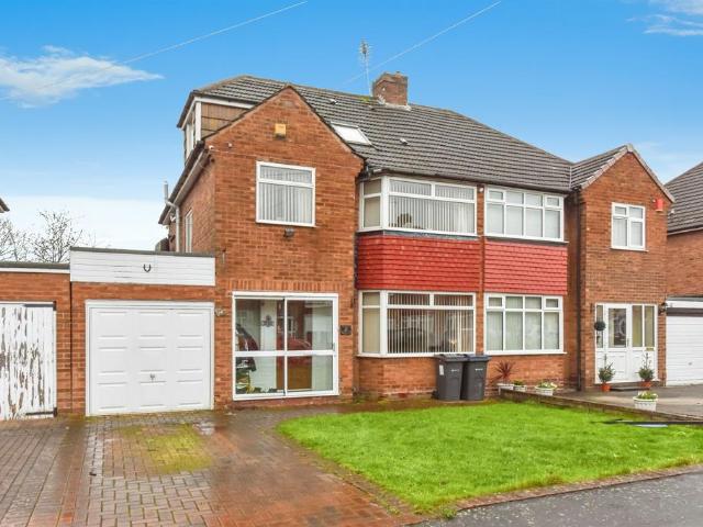 4 bedroom semi detached house for sale