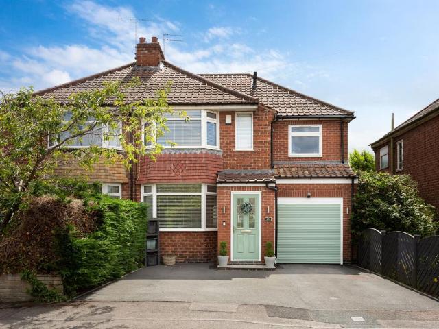 4 bedroom semi detached house for sale