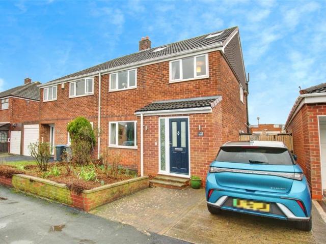 4 bedroom semi detached house for sale