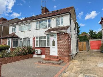4 bedroom semi detached house for sale