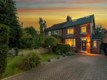 4 bedroom semi detached house for sale