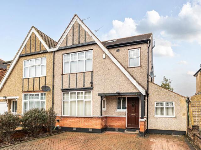 4 bedroom semi detached house for sale