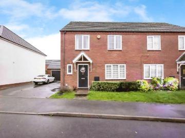 4 bedroom semi detached house for sale