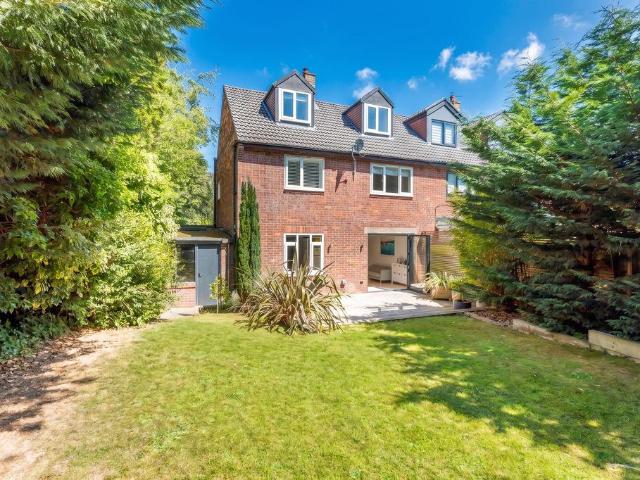 4 bedroom semi detached house for sale