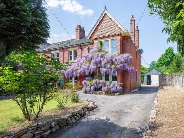 4 bedroom semi detached house for sale
