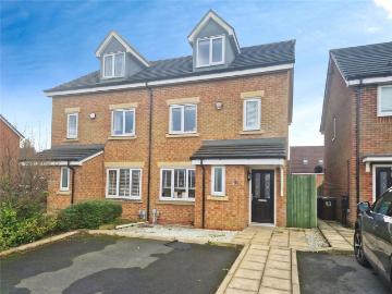 House for sale in Walkden, M28 - Garden