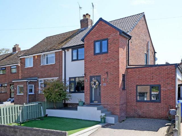 4 bedroom semi detached house for sale