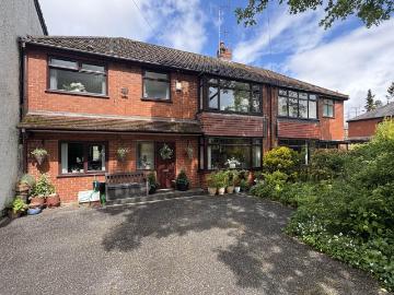 4 bedroom semi detached house for sale