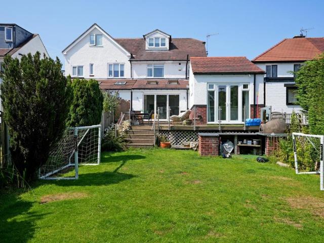 4 bedroom semi detached house for sale
