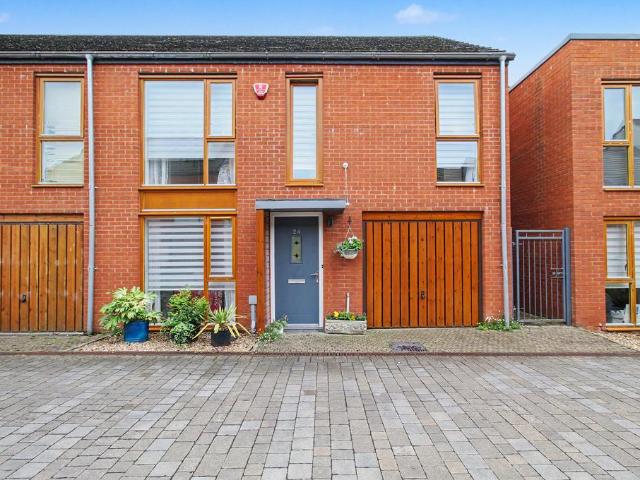 4 bedroom semi detached house for sale