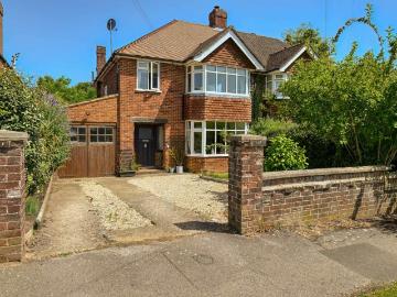 4 bedroom semi detached house for sale