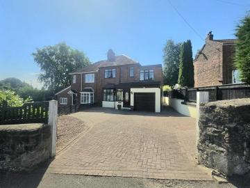 4 bedroom semi detached house for sale