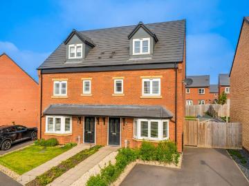 4 bedroom semi detached house for sale