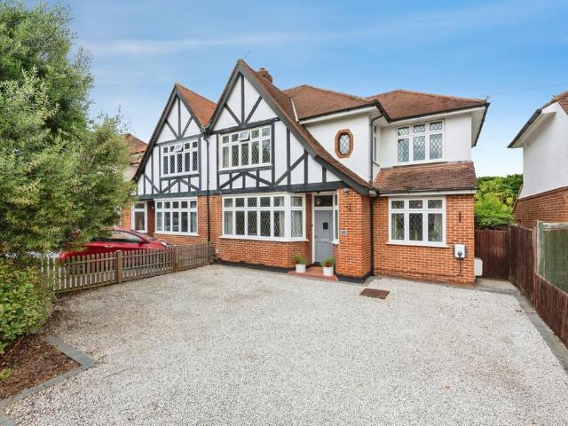 4 bedroom semi detached house for sale