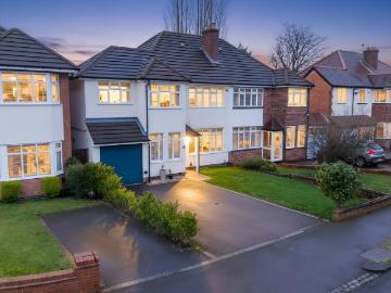 4 bedroom semi detached house for sale