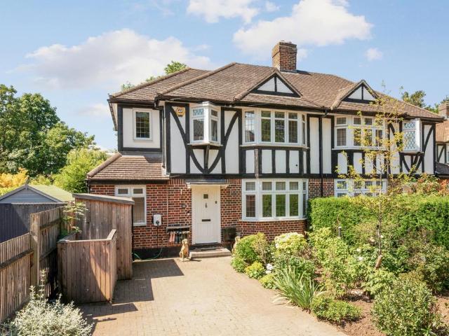 4 bedroom semi detached house for sale