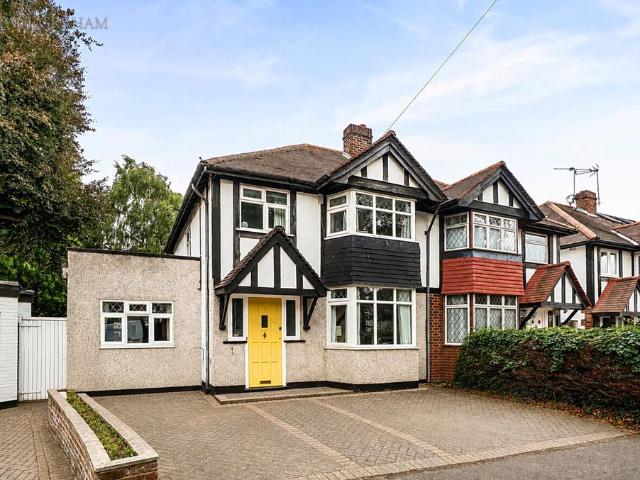 4 bedroom semi detached house for sale