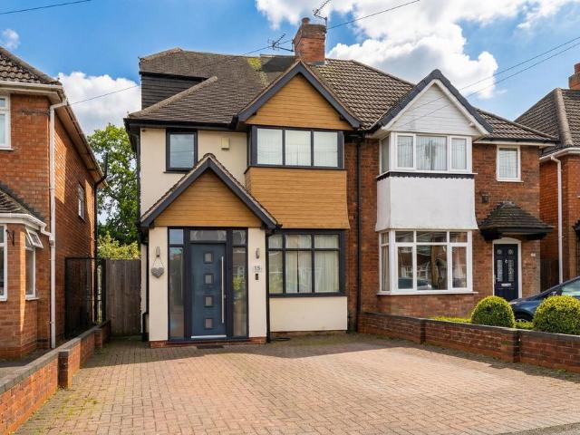 4 bedroom semi detached house for sale