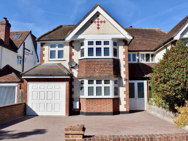 4 bedroom semi detached house for sale