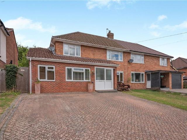 4 bedroom semi detached house for sale