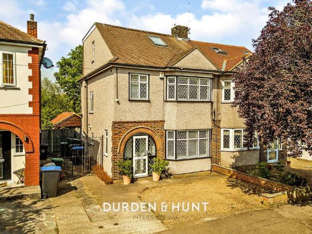 4 bedroom semi detached house for sale