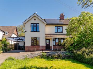 4 bedroom semi detached house for sale