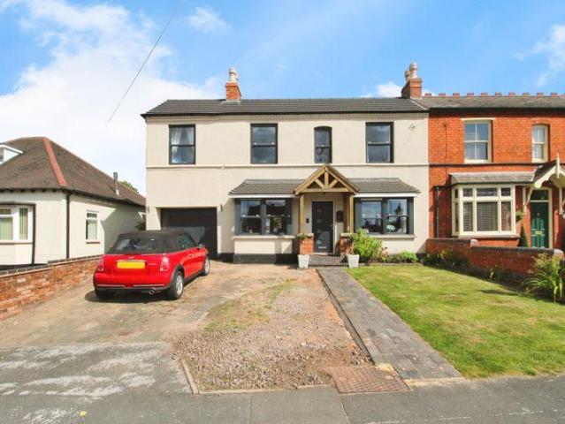 4 bedroom semi detached house for sale