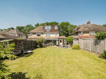 4 bedroom semi detached house for sale