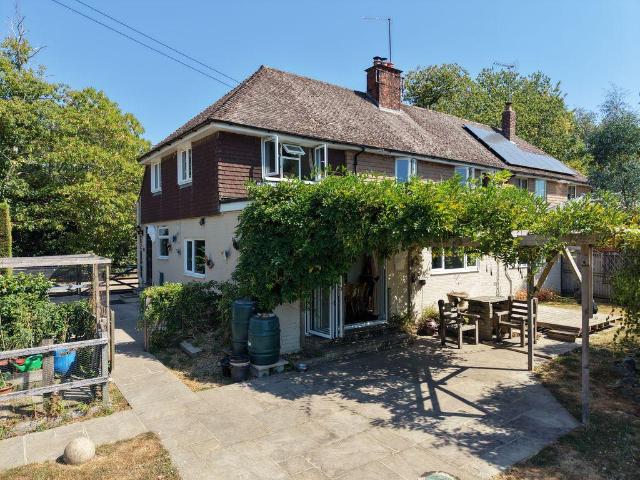 4 bedroom semi detached house for sale