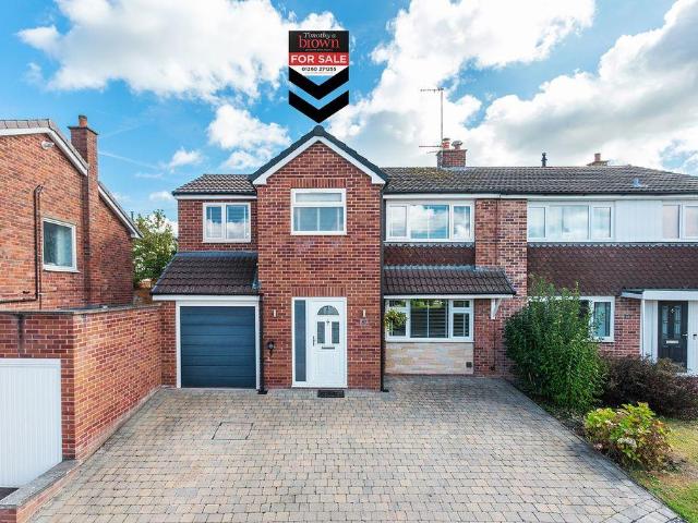 4 bedroom semi detached house for sale
