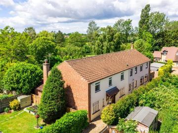 4 bedroom semi detached house for sale