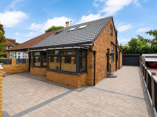 4 bedroom semi detached bungalow for sale
