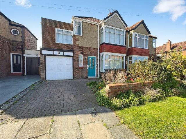 4 bedroom semi detached house for sale