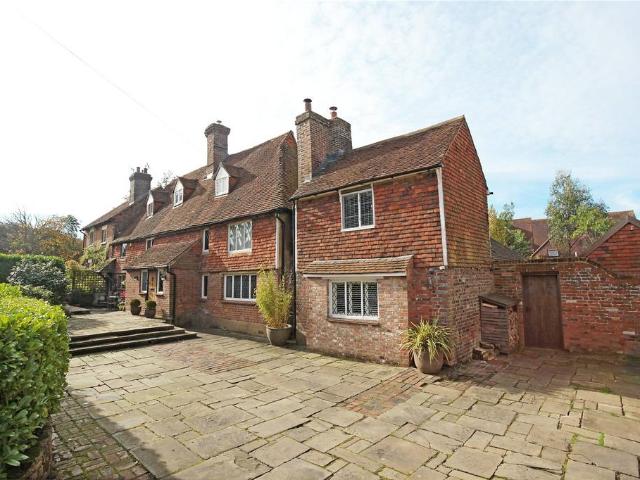 4 bedroom semi detached house for sale