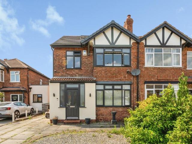 4 bedroom semi detached house for sale