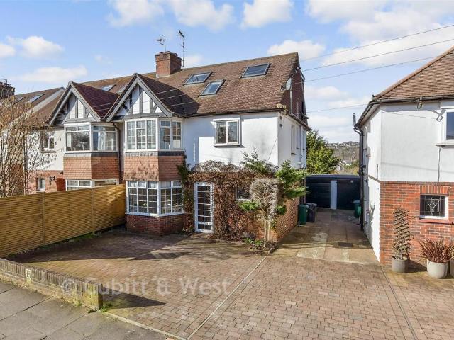 4 bedroom semi detached house for sale