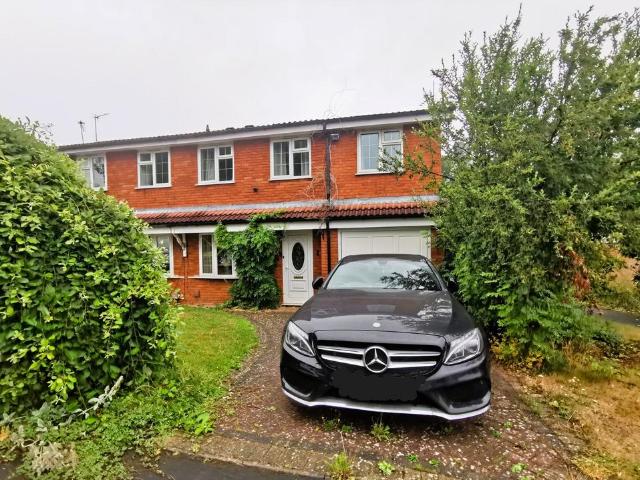 4 bedroom semi detached house for sale