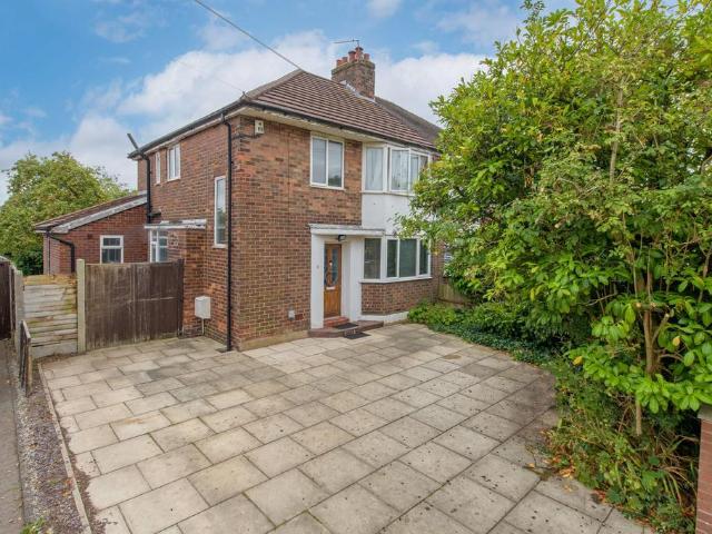 4 bedroom semi detached house for sale
