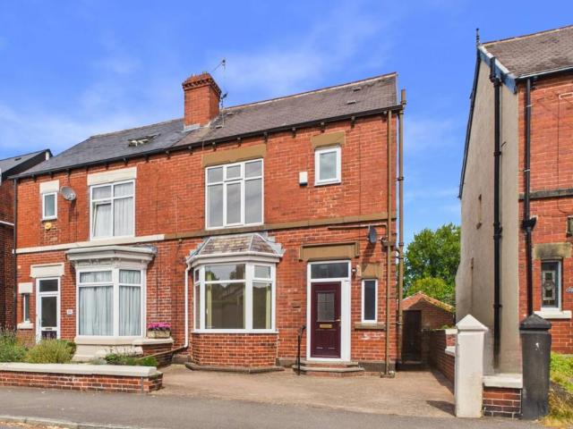 4 bedroom semi detached house for sale
