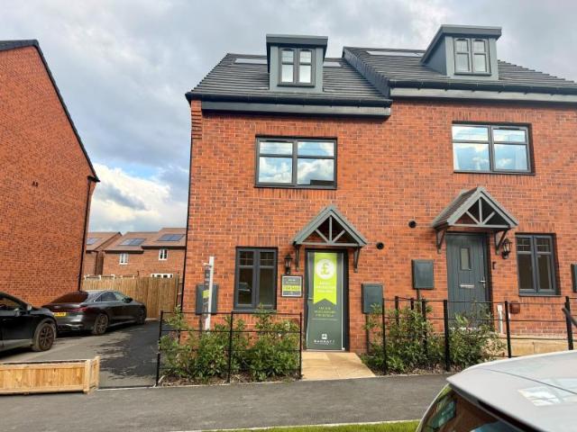 4 bedroom semi detached house for sale