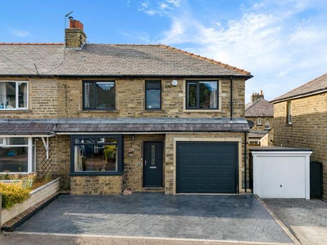 4 bedroom semi detached house for sale