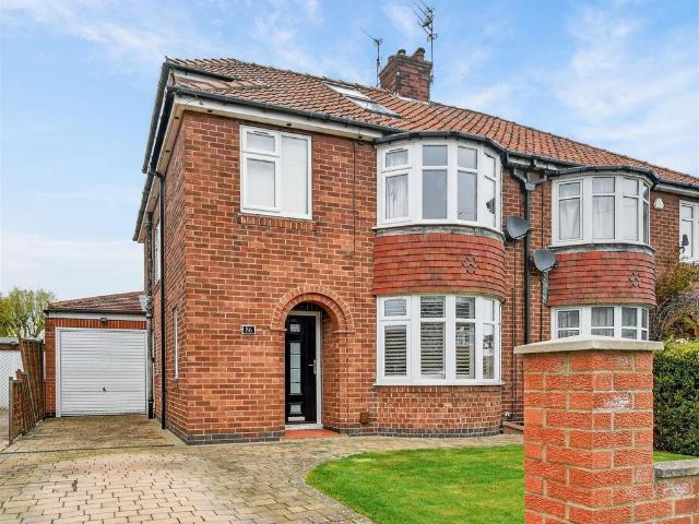 4 bedroom semi detached house for sale