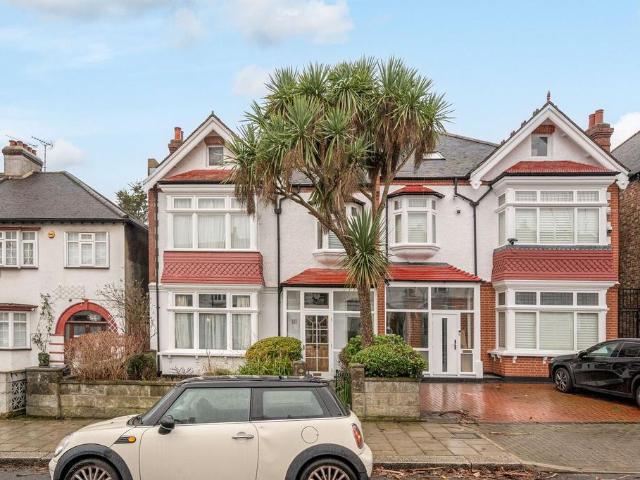 4 bedroom semi detached house for sale