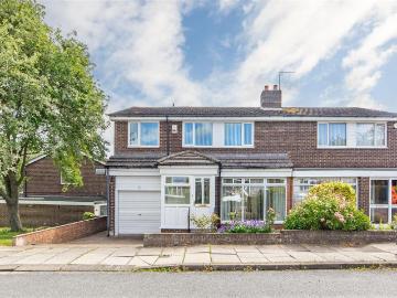 4 bedroom semi detached house for sale