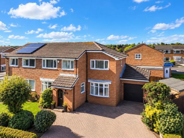 4 bedroom semi detached house for sale