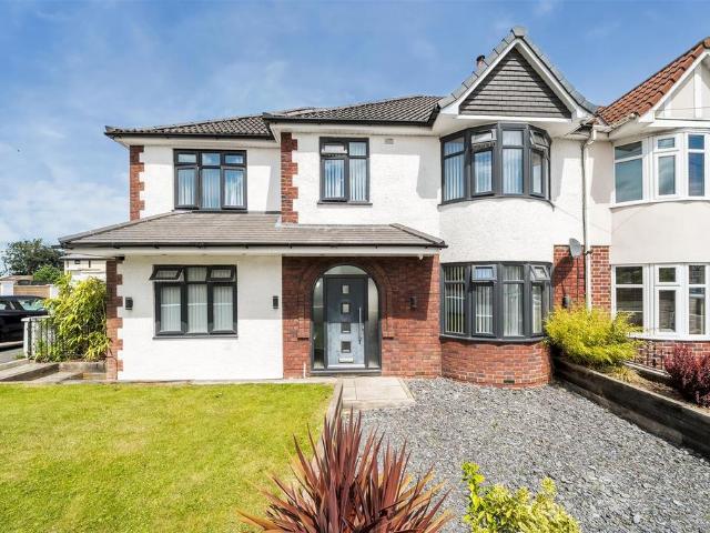 4 bedroom semi detached house for sale