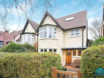 4 bedroom semi detached house for sale